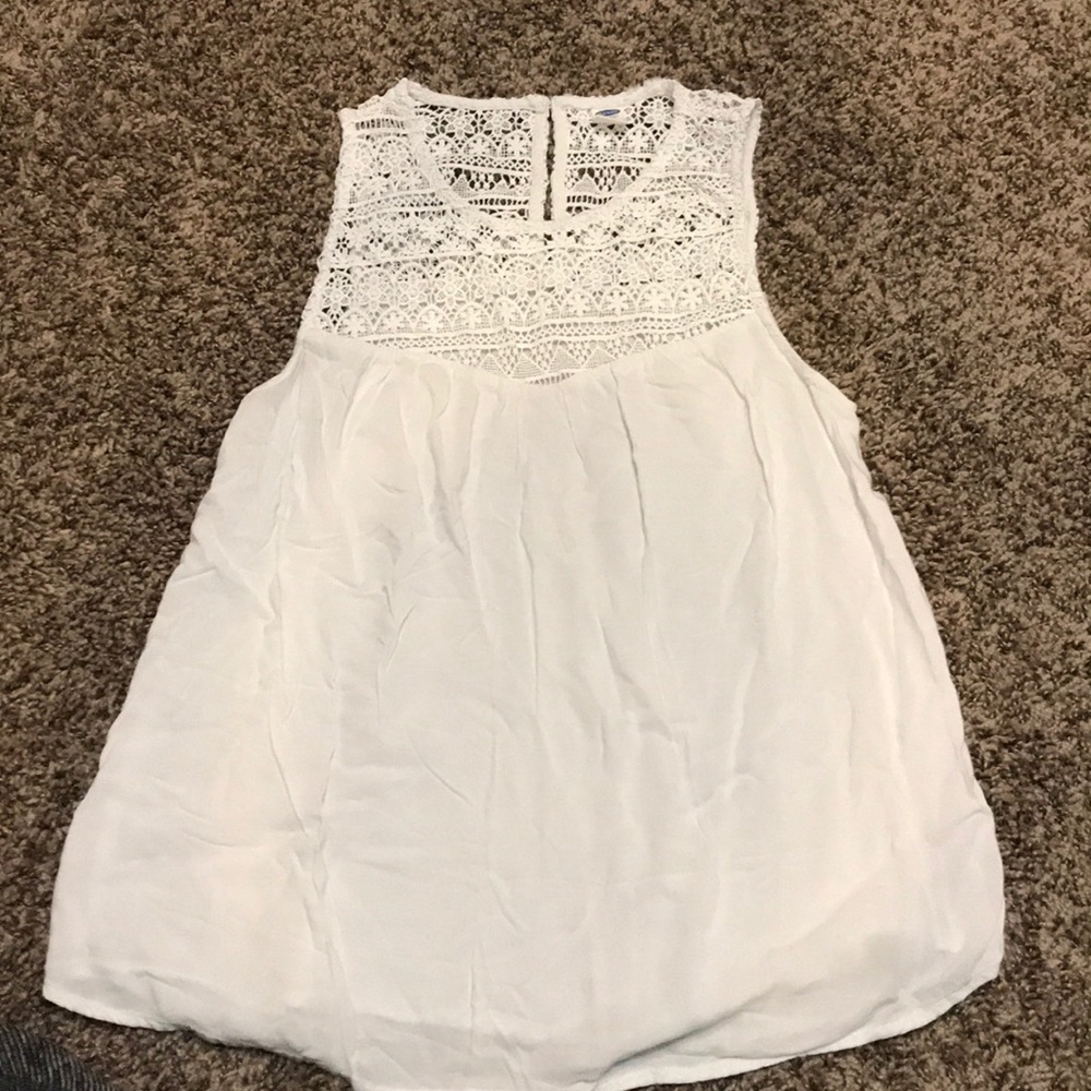 Flowy tank